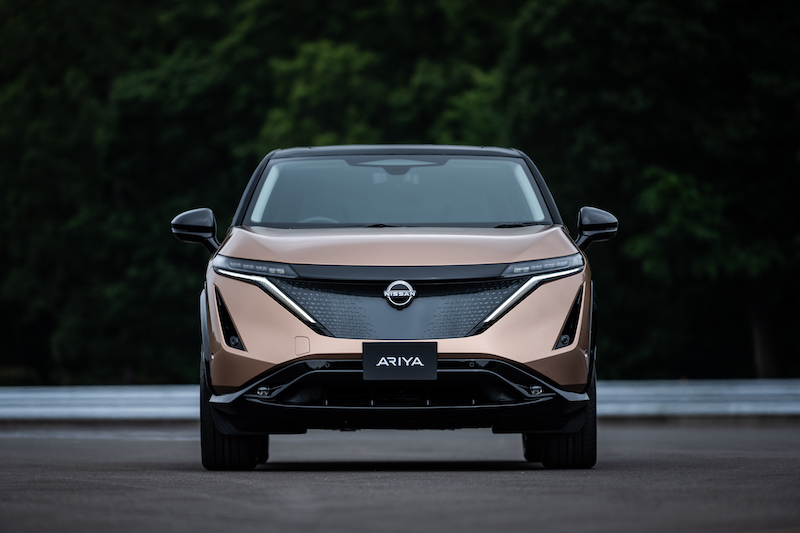 ARI(Y)A nuova per Nissan, debuttano logo e crossover coupe’ elettrico ARI(Y)A nuova per Nissan, debuttano logo e crossover coupe’ elettrico