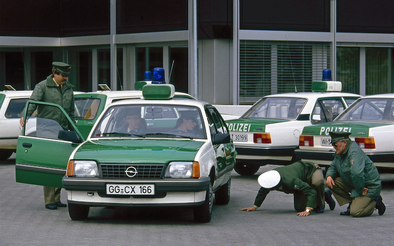 Opel Ascona 1.8i prima vettura tedesca con catalizzatore Opel Ascona 1.8i prima vettura tedesca con catalizzatore
