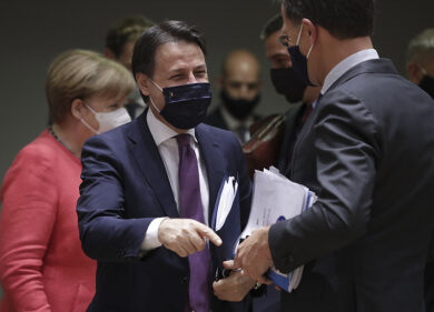 Con Conte è finita l’era dell’Italia che va in Europa con il cappello in mano