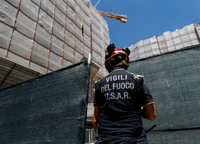 Incidente sul lavoro, morti due operai. Procura indaga per omicidio colposo Incidente sul lavoro, morti due operai. Procura indaga per omicidio colposo