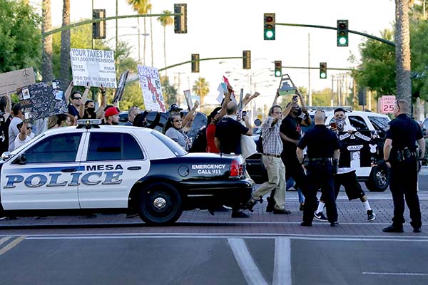 Usa, Portland fuori controllo per le proteste non vuole i Corpi Speciali Usa, Portland fuori controllo per le proteste non vuole i Corpi Speciali