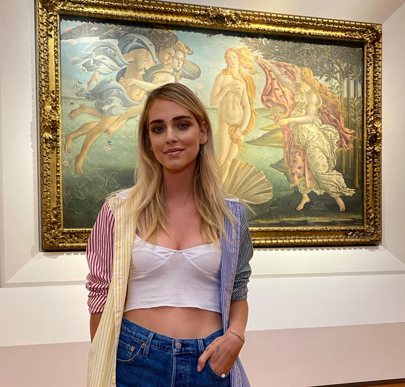 Arte, dopo gli Uffizi Chiara Ferragni visita il museo di Taranto