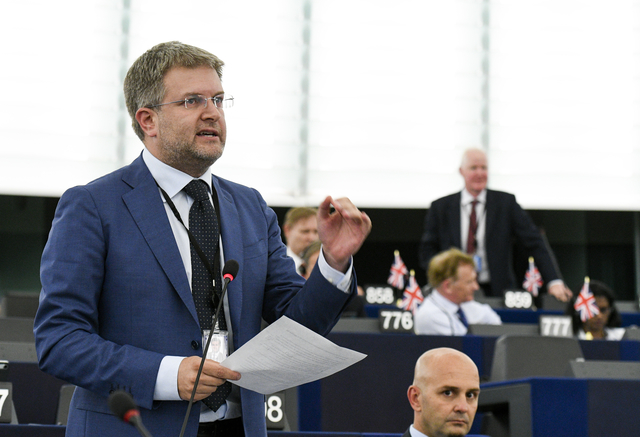 Vertice Ue, Fidanza (FdI): “Preoccupati per tempi, condizioni e nuove tasse” Vertice Ue, Fidanza (FdI): “Preoccupati per tempi, condizioni e nuove tasse”