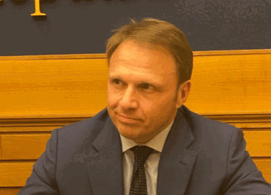 Fratelli d’Italia fa festa a Roma: Meloni, Rampelli & Co. a “Piazza Italia”