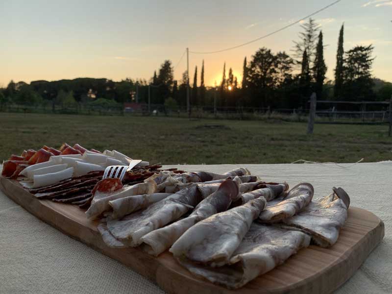 Via libera all’etichetta con indicazione di provenienza su salami e mortadella Via libera all’etichetta con indicazione di provenienza su salami e mortadella