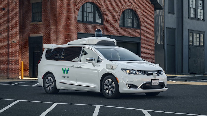 FCA sceglie Waymo come partner esclusivo per la guida autonoma dei commerciali FCA sceglie Waymo come partner esclusivo per la guida autonoma dei commerciali