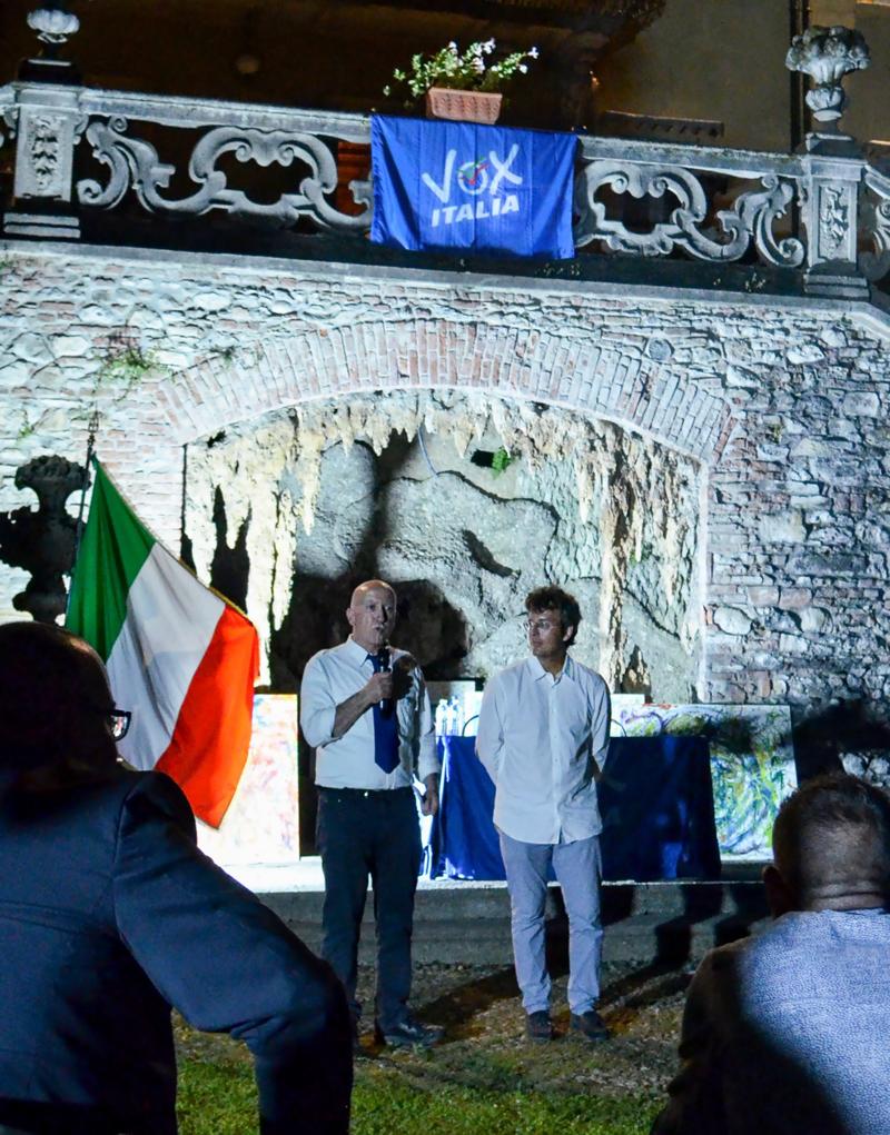 Vox Italia e l’evoluzione della Politica. Presentazione dei Circoli lombardi Vox Italia e l’evoluzione della Politica. Presentazione dei Circoli lombardi