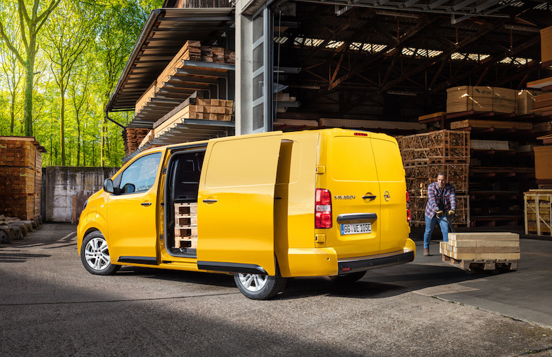 Nuovo Opel Vivaro-e, ordinabile in Italia Nuovo Opel Vivaro-e, ordinabile in Italia