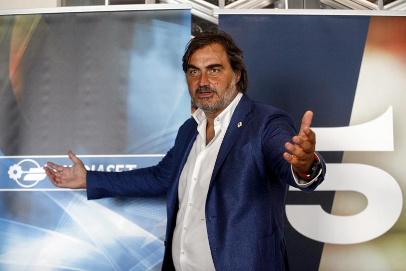 Tiki Taka, l’addio di Pierluigi Pardo: “Ho bisogno di sentire nuovi stimoli” Tiki Taka, l’addio di Pierluigi Pardo: “Ho bisogno di sentire nuovi stimoli”