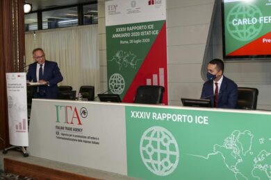 Effetto Covid sull’export, persi tre anni. A fine anno flessione del 12%