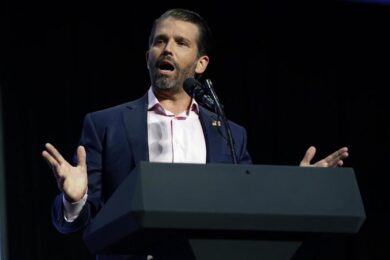 Usa, video su idrossiclorochina: Twitter limita il figlio di Donald Trump