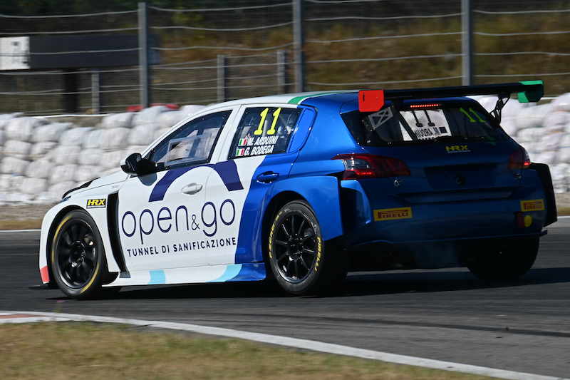 PEUGEOT 308TCR sale sul podio del Trofeo Supercup a Magione PEUGEOT 308TCR sale sul podio del Trofeo Supercup a Magione