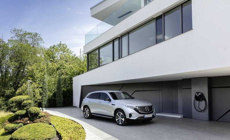 Con EQC inizia una nuova era per Mercedes Con EQC inizia una nuova era per Mercedes