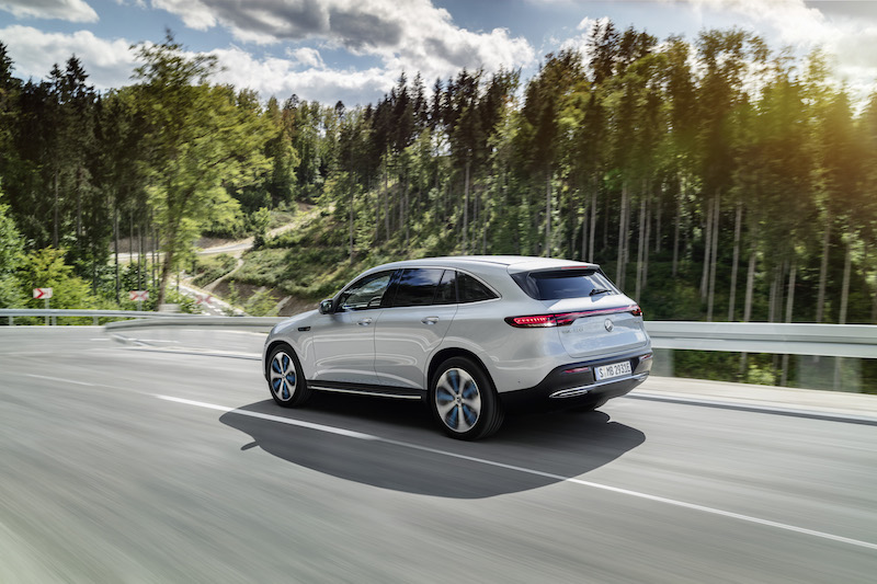 Con EQC inizia una nuova era per Mercedes Con EQC inizia una nuova era per Mercedes