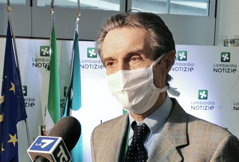 Caso camici, i pm: ecco la chat tra Dini e la regionale. Non fu donazione Caso camici, i pm: ecco la chat tra Dini e la regionale. Non fu donazione