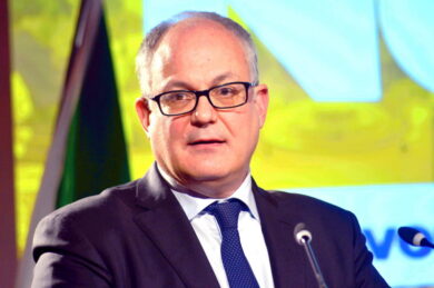 Scontro tra Mef e Fondazioni sulla rete unica. Rumors