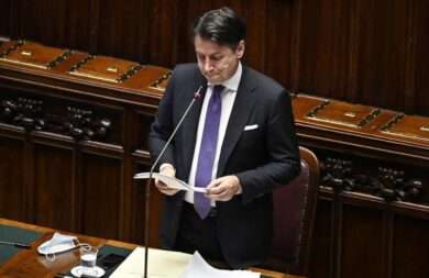 Coronavirus, scontro sulla pubblicazione dei verbali degli esperti