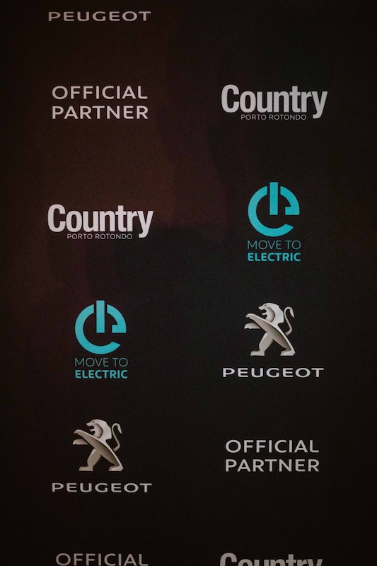 L’elettrico Peugeot approda al Country club di Porto rotondo L’elettrico Peugeot approda al Country club di Porto rotondo
