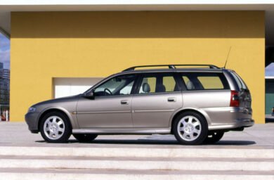 25 anni fa Opel Vectra precorse i tempi