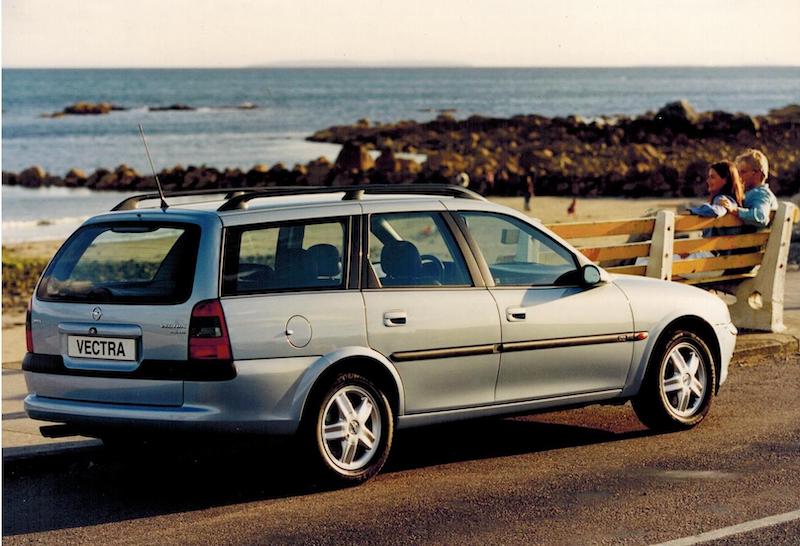 25 anni fa Opel Vectra precorse i tempi