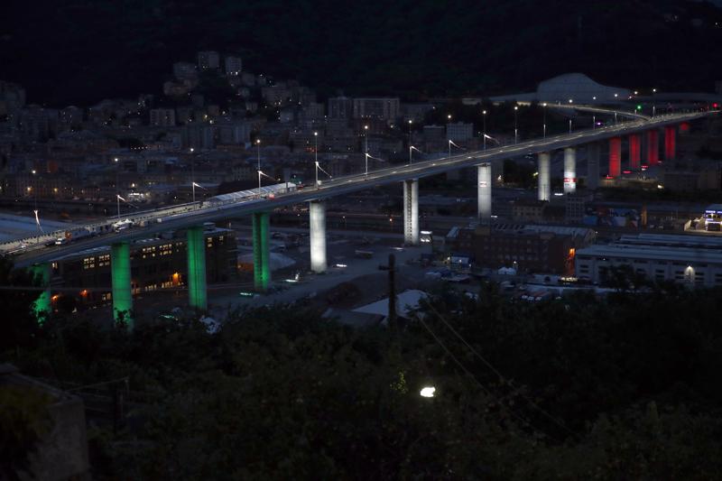 Genova, nuovo ponte per far ripartire l’Italia. Con un’idea diversa di futuro Genova, nuovo ponte per far ripartire l’Italia. Con un’idea diversa di futuro