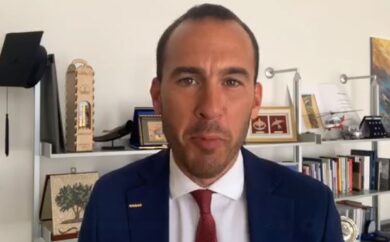 Inferno Libano. Sottosegretario esteri twitta “Un abbraccio agli amici libici”