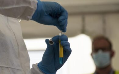 In Piazza del Popolo a Roma test congiunti per Covid-19 e Epatite C