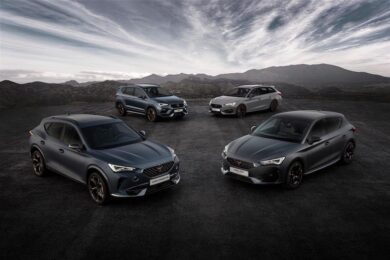 Cupra vira verso l’elettrico e lancia tre nuovi modelli ibridi