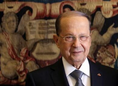 Libano, il presidente Aoun: “Non escludo che sia stato un missile o una bomba”
