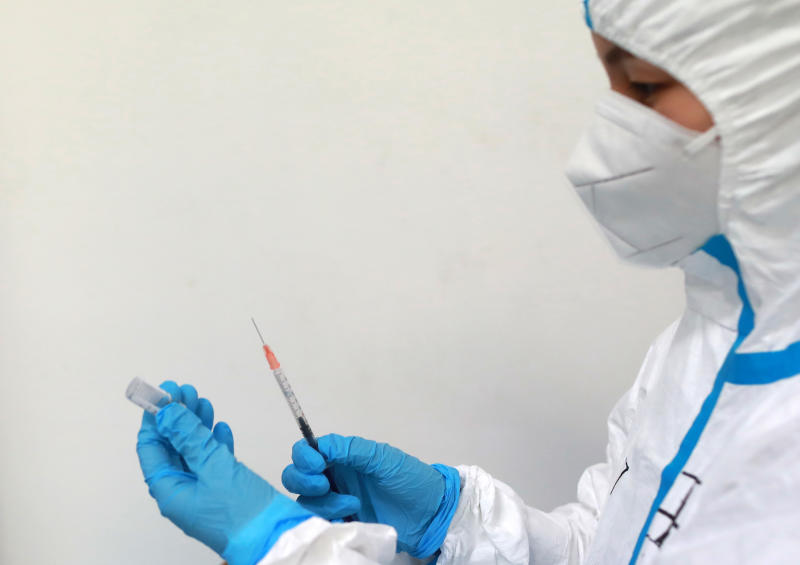 Coronavirus: 5 ragazzi salentini positivi dopo una vacanza in Grecia Coronavirus: 5 ragazzi salentini positivi dopo una vacanza in Grecia