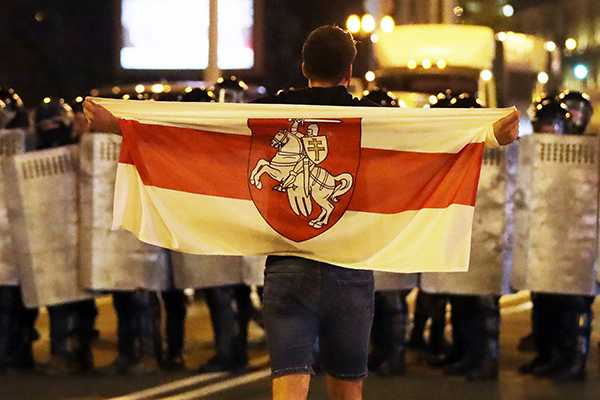 Bielorussia: vince Lukashenko, proteste. Il futuro di Minsk tra Mosca e Ue Bielorussia: vince Lukashenko, proteste. Il futuro di Minsk tra Mosca e Ue