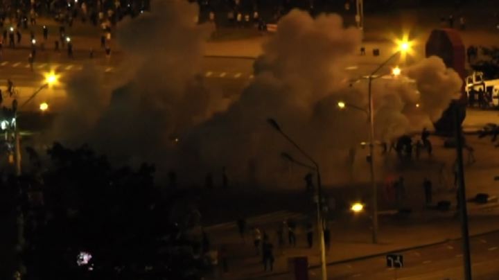 Bielorussia, seconda notte di scontri a Minsk: un morto Bielorussia, seconda notte di scontri a Minsk: un morto