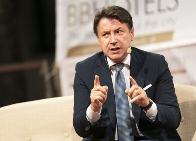 Conte lancia il tunnel sotto lo Stretto a La Piazza: ecco lo studio che ha stregato il premier