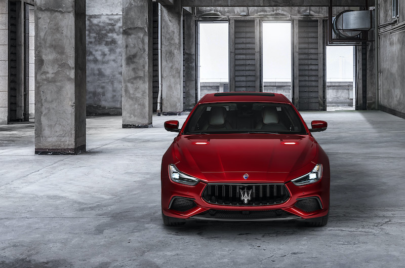 Maserati svela la Ghibli e Quattroporte Trofeo, le più veloci di sempre