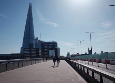 Gran Bretagna, crollo record nel secondo trimestre: Pil in calo del 20,4%