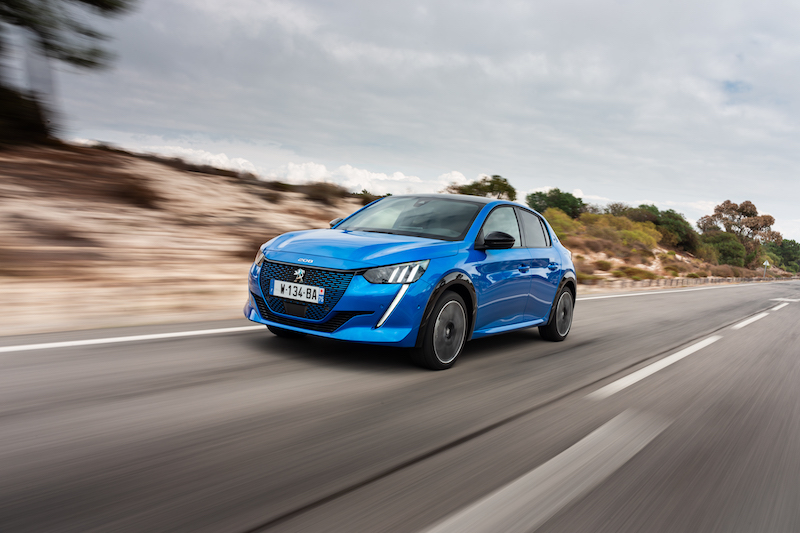 Nuove Peugeot: cambiando alimentazione, lo spazio non cambia Nuove Peugeot: cambiando alimentazione, lo spazio non cambia