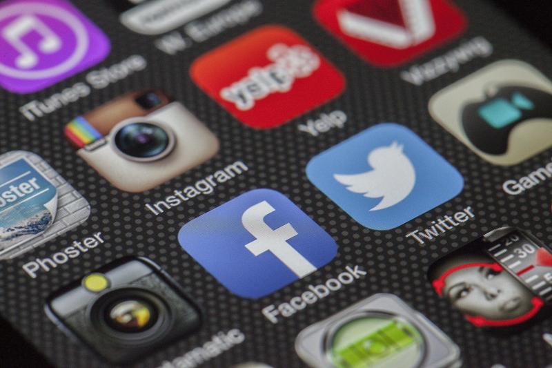 Twitter, da Obama a Jeff Bezos: account hackerati rischio per la diplomazia Twitter, da Obama a Jeff Bezos: account hackerati rischio per la diplomazia