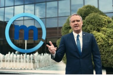 Banca Mediolanum: da settembre rientro graduale in ufficio col sierologico