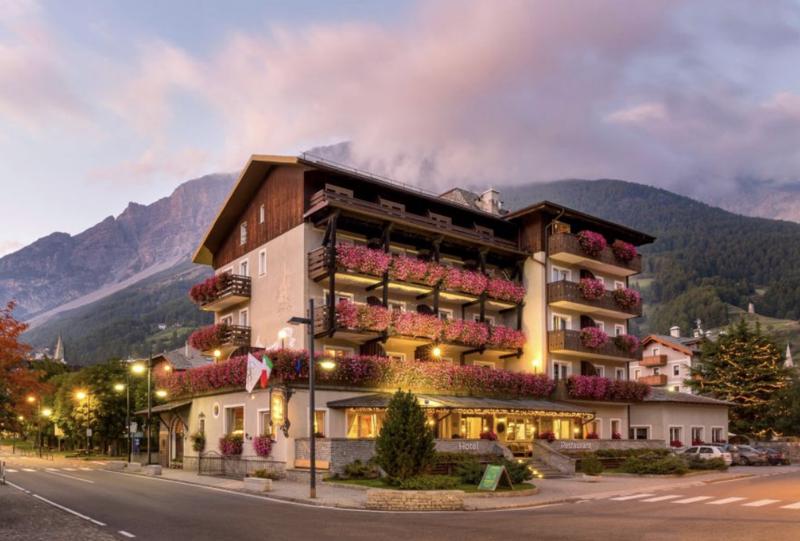 Il miglior bike hotel in Italia? E’ la Baita dei Pini di Bormio Il miglior bike hotel in Italia? E’ la Baita dei Pini di Bormio