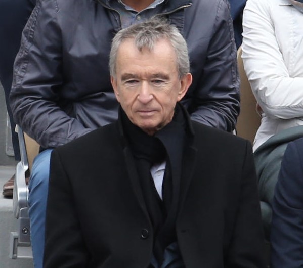 Groupe Arnault acquisisce il 27% di Lagardère holding Groupe Arnault acquisisce il 27% di Lagardère holding