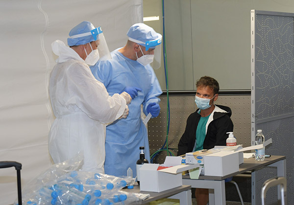 Malpensa da oggi test tampone Coronavirus ( a turisti ) Malpensa da oggi test tampone Coronavirus ( a turisti )