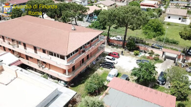 Ville, auto, barche e il Jailbreak Club: confiscati beni alla famiglia Mercuri