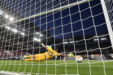 Ascolti tv, Sky-Tv8 vola con la finale Siviglia-Inter: ascolti da record