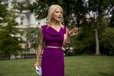 Usa, Casa Bianca: la consigliera Conway lascia Trump