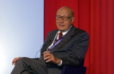Editoria: è morto Nino Calarco, per 44 anni direttore della Gazzetta del Sud
