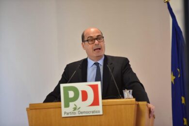 Pd, Zingaretti: “Sì al referendum ma solo con una nuova legge elettorale”