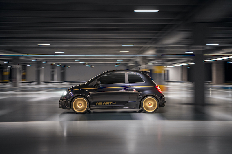 Nuove Abarth 595 Scorpioneoro e Abarth 595 Monster Energy Yamaha