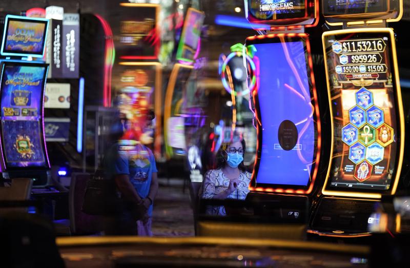 Coronavirus, Usa: casinò Mgm Resorts annuncia tagli per 18.000 persone Coronavirus, Usa: casinò Mgm Resorts annuncia tagli per 18.000 persone