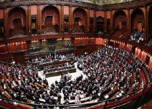 Referendum a Milano, vince il sì? Ecco i partiti e i parlamentari che tremano Referendum a Milano, vince il sì? Ecco i partiti e i parlamentari che tremano