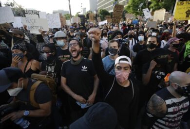 Usa, agenti uccidono a Los Angeles 29enne afroamericano durante le proteste